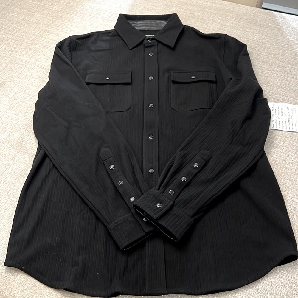 Karl Lagerfeld Mens M, Spread collar with long sleeve shirt/jacket